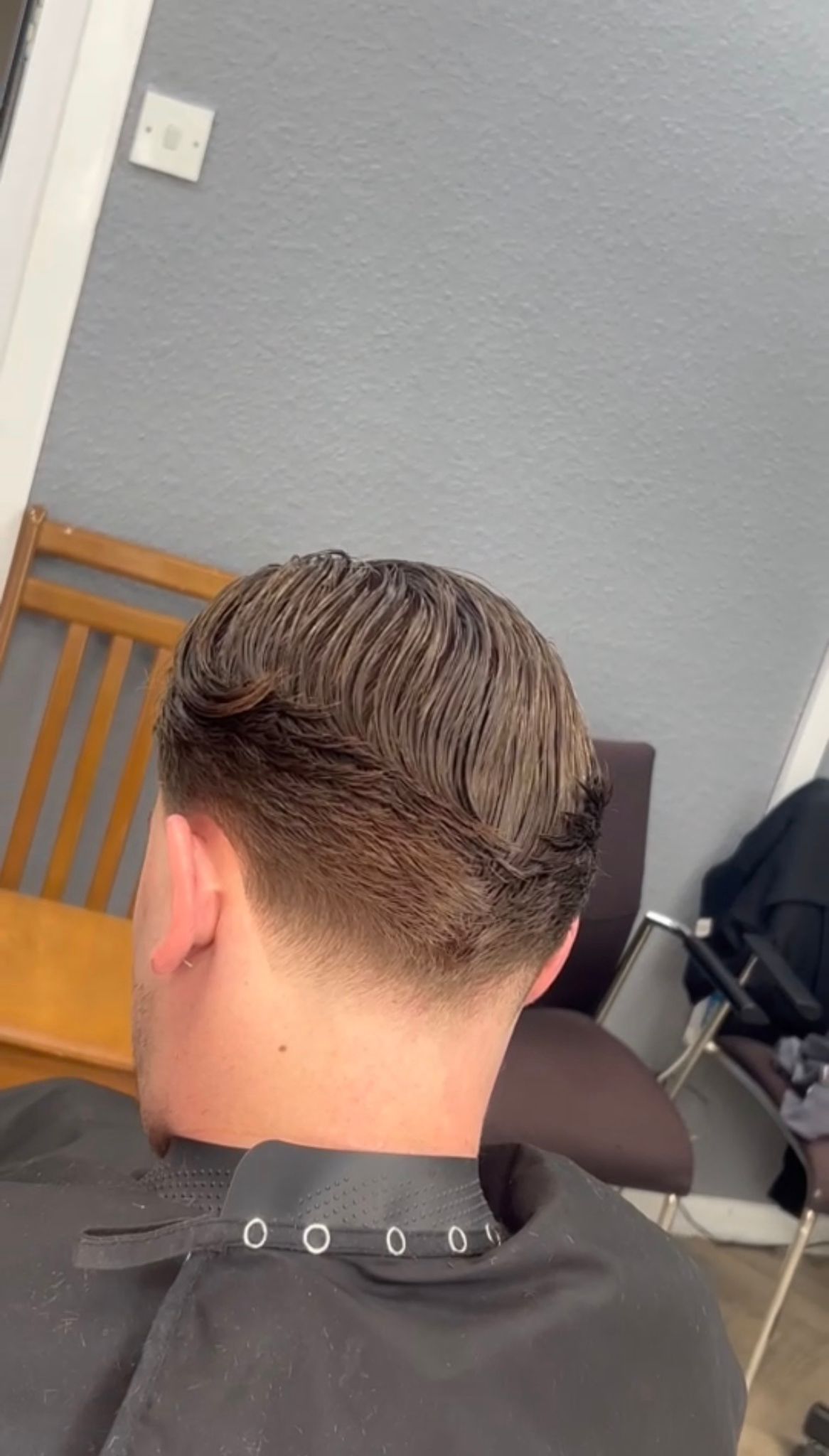 Mid taper haircut